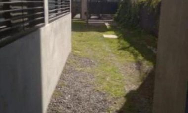 Casa en venta - 2 Dormitorios 1 Baño - Cocheras - 400Mts2 - Manuel B. Gonnet, La Plata
