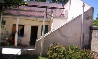 Excelente Casa ideal inversor! EL VALOR ES LIBRE DE GASTOS