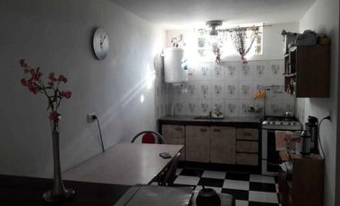 Casa en venta - 2 dormitorios 1 baño - 200mts2 - San Bernardo Del Tuyú
