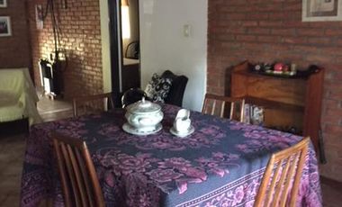Casa en Venta en 136/467 Y 468 City Bell - Alberto Dacal Propiedades