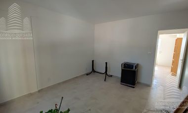 Departamento  de 3 ambientes en Costa Azul.
