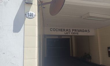 Cochera - Las Cañitas