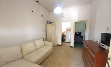Casa + Local en  Venta en Viila Gobernador Galvez