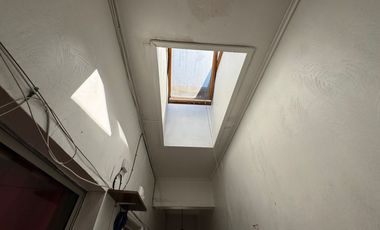 SE VENDE CASA EN RECOLETA IDEAL PARA INVERSION
