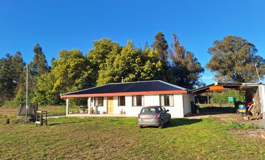 ESPECTACULAR CAMPO CON CASA  DE 3 HECTÁREA