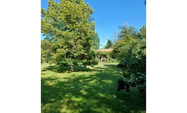 Se vende preciosa Casa Estilo Provenzal AMOBLADA en Sector El Carmen- Pirque