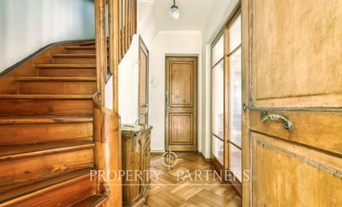 Oportunidad, casa aislada, cerca del metro y comercio,