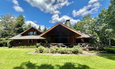 Linda casa Familiar en condominio a 5 minutos de Villarrica