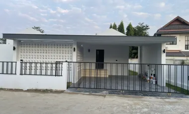 3 Bedroom Villa for sale in Nong Khwai, Chiang Mai