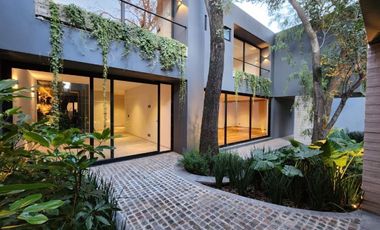 Casa en Venta en Jardines del Pedregal Álvaro Obregón