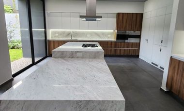 Casa en Venta en Jardines del Pedregal Álvaro Obregón