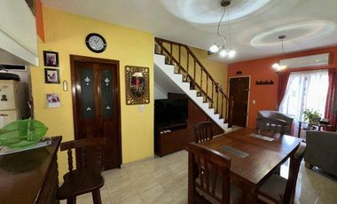 Venta Triplex en Zona Residencial de Monte Grande