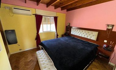 Venta Triplex en Zona Residencial de Monte Grande