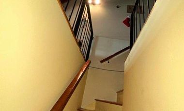 Venta Triplex en Zona Residencial de Monte Grande