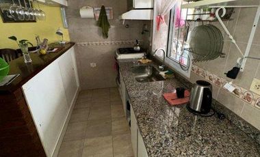 Venta Triplex en Zona Residencial de Monte Grande
