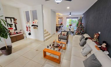 Casa · 3 Recámaras · Jardines del Sur 6 · Alberca · Seguridad · Remodelada