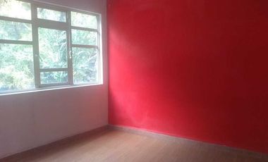 EDIFICIO EN VENTA, NUEVA SANTA MARÍA, EN ESQUINA FRENTE A PARQUE