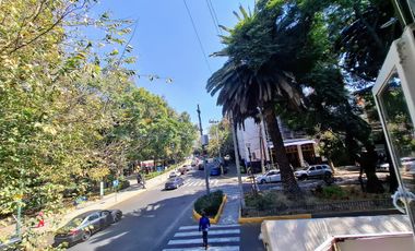 EDIFICIO EN VENTA, NUEVA SANTA MARÍA, EN ESQUINA FRENTE A PARQUE