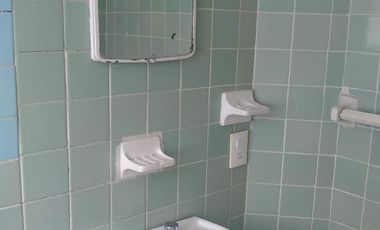 EDIFICIO EN VENTA, NUEVA SANTA MARÍA, EN ESQUINA FRENTE A PARQUE