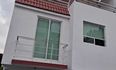 CASA EN VENTA EN SAN NICOLÁS TOLENTINO, IZTAPALAPA