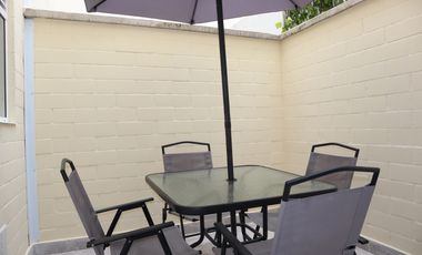 VENDE / ARRIENDA CASA EN CONJUNTO CERRADO