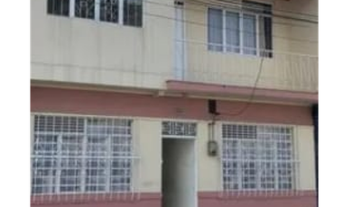 SE VENDE CASA DUPLEX EN EL CENTRO