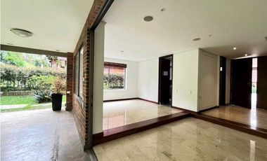 Casa hermosa en el Poblado