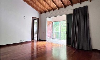Casa hermosa en el Poblado