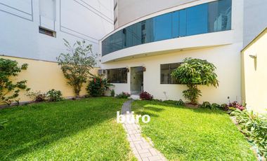 CASA EN VENTA A POCOS PASOS DE LA  PASTELERIA SAN ANTONIO MAGDALENA