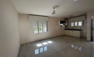 Complejo Cerrado - 3 Dorm (1 en suite) - Reciclado - Patio
