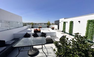 CASA EN CONDOMINIO EN VENTA EN VALLE IMPERIAL, ZAPOPAN.
