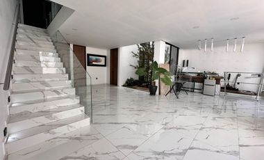 CASA EN CONDOMINIO EN VENTA EN VALLE IMPERIAL, ZAPOPAN.