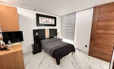 CASA EN CONDOMINIO EN VENTA EN VALLE IMPERIAL, ZAPOPAN.