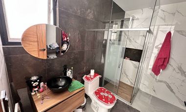 CASA EN CONDOMINIO EN VENTA EN VALLE IMPERIAL, ZAPOPAN.