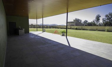 TERRAZA EN VENTA EN COLINAS DEL MARTEL, ZAPOPAN
