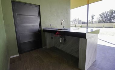 TERRAZA EN VENTA EN COLINAS DEL MARTEL, ZAPOPAN