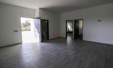TERRAZA EN VENTA EN COLINAS DEL MARTEL, ZAPOPAN