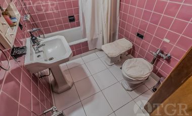 Semipiso en venta en Recoleta, 3 Dormitorios con Dependencia y Balcon corrido al frente