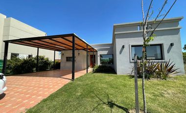 Casa - Santa Elena