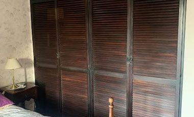 Casa en venta - 4 Dormitorios 2 Baños - Cocheras - 200Mts2 - Burzaco