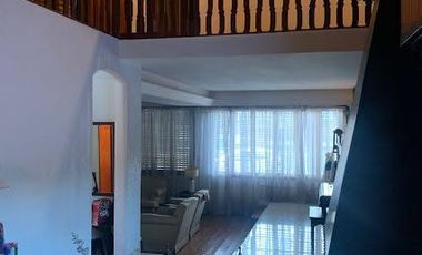 Casa en venta - 4 Dormitorios 2 Baños - Cocheras - 200Mts2 - Burzaco