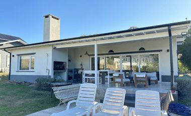 Casa en Venta- Golf 2 Lote 612 de Costa Esmeralda - Cul de sac - Una planta
