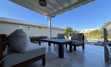 Casa en Venta- Golf 2 Lote 612 de Costa Esmeralda - Cul de sac - Una planta