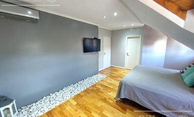Casa 5 ambientes en Quilmes -Apto credito