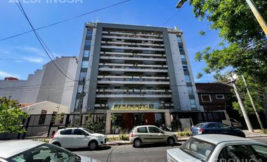 Departamento de dos ambientes en venta, Morón.