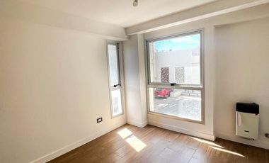 Departamento de dos ambientes en venta, Morón.