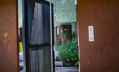 Departamento de dos ambientes en venta, Morón.