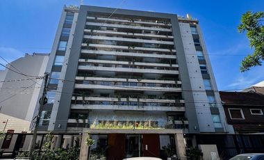 Departamento de dos ambientes en venta, Morón.