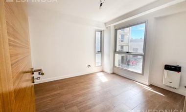 Departamento de dos ambientes en venta, Morón.