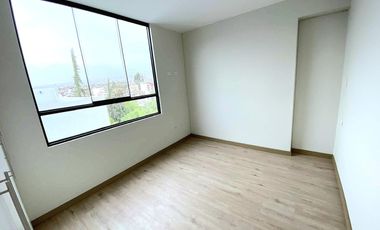 En venta duplex de estreno en Jose luis Bustamante y Rivero